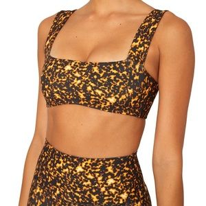 Weworewhat tortoise shell sports bra